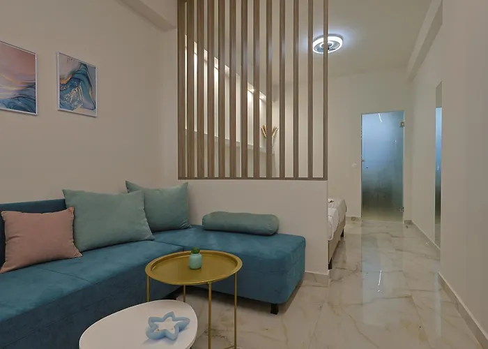 Gold Waves Luxury By Pieria Riviera 아파트